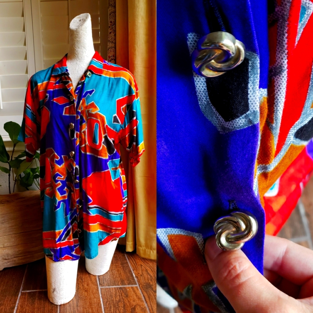 80s/90s fun print button down blouse